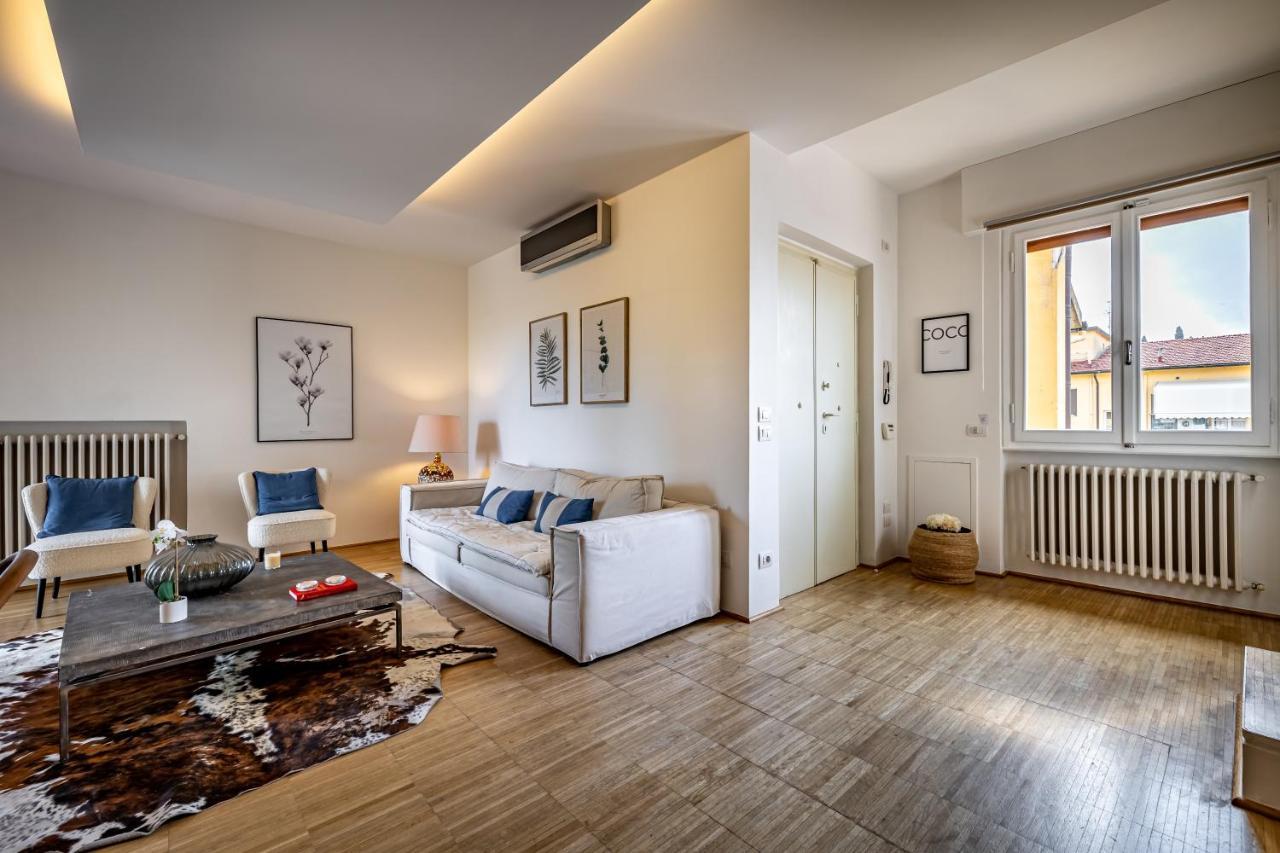 Yid Penthouse On Florence River With Parking Buitenkant foto