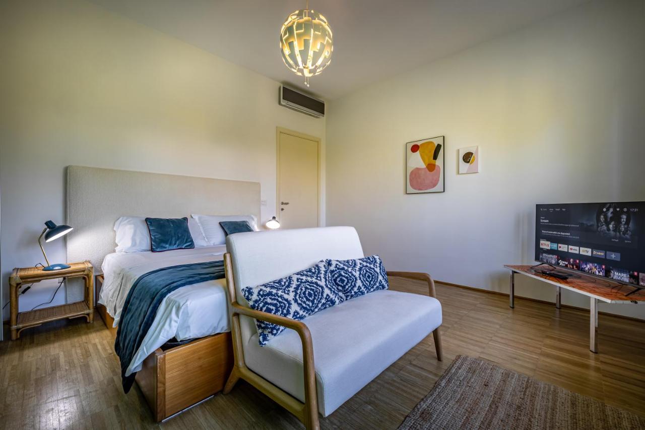 Yid Penthouse On Florence River With Parking Buitenkant foto