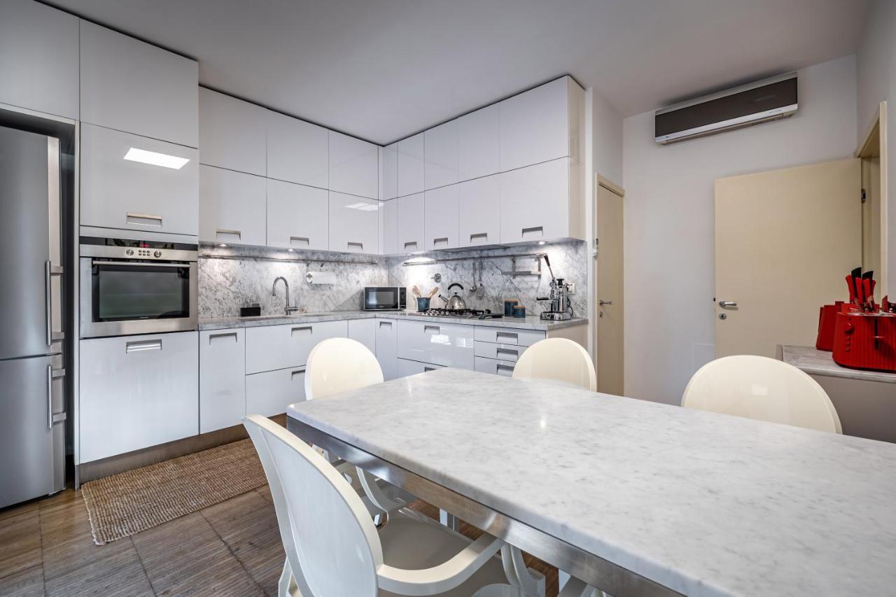 Yid Penthouse On Florence River With Parking Buitenkant foto